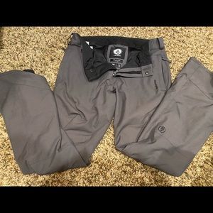 Volcom Slim Fit Snowboard Pants M